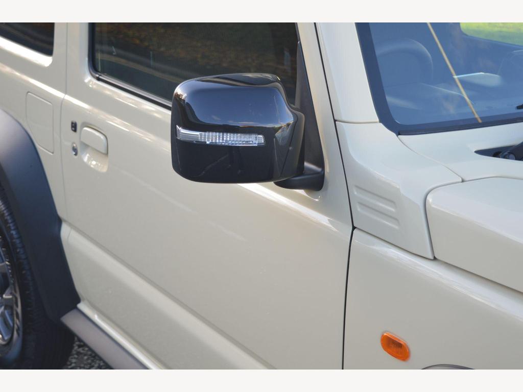 Suzuki Jimny - Image 23