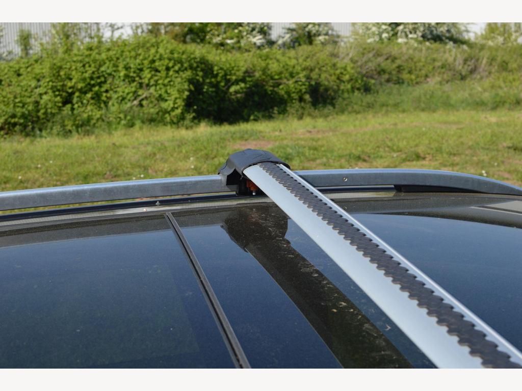 Volkswagen Touareg - Image 41