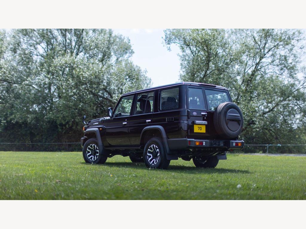 Toyota Land Cruiser - Image 75
