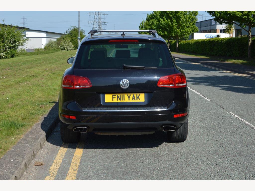 Volkswagen Touareg - Image 7