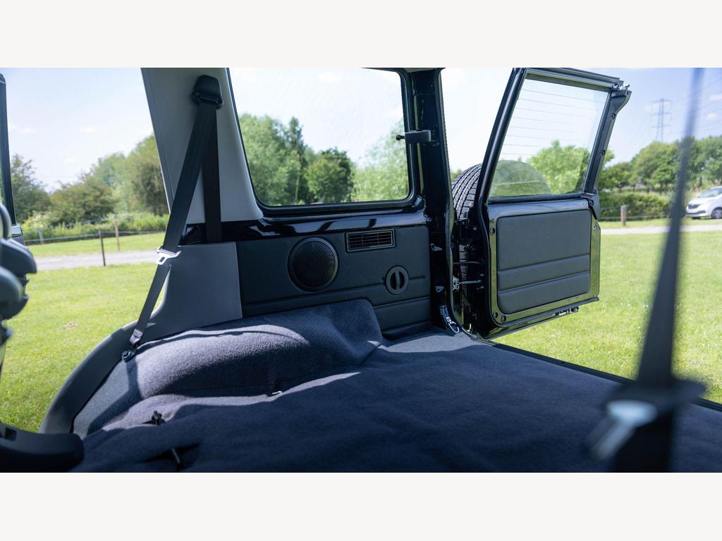 Toyota Land Cruiser - Image 46