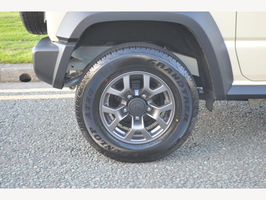 Suzuki Jimny - Image 19