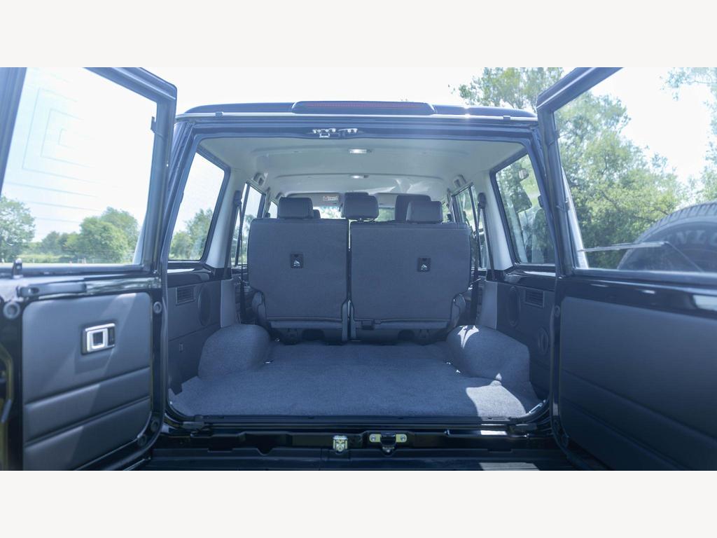 Toyota Land Cruiser - Image 95