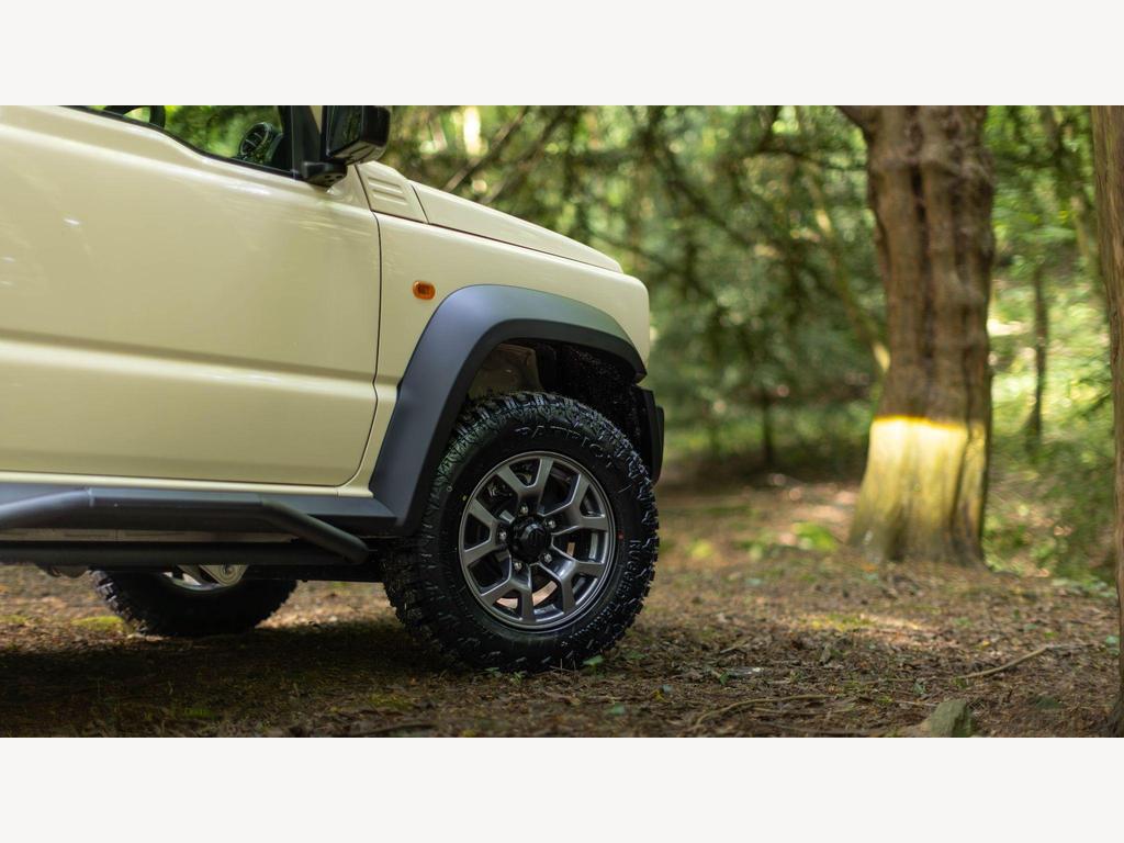 Suzuki Jimny - Image 28